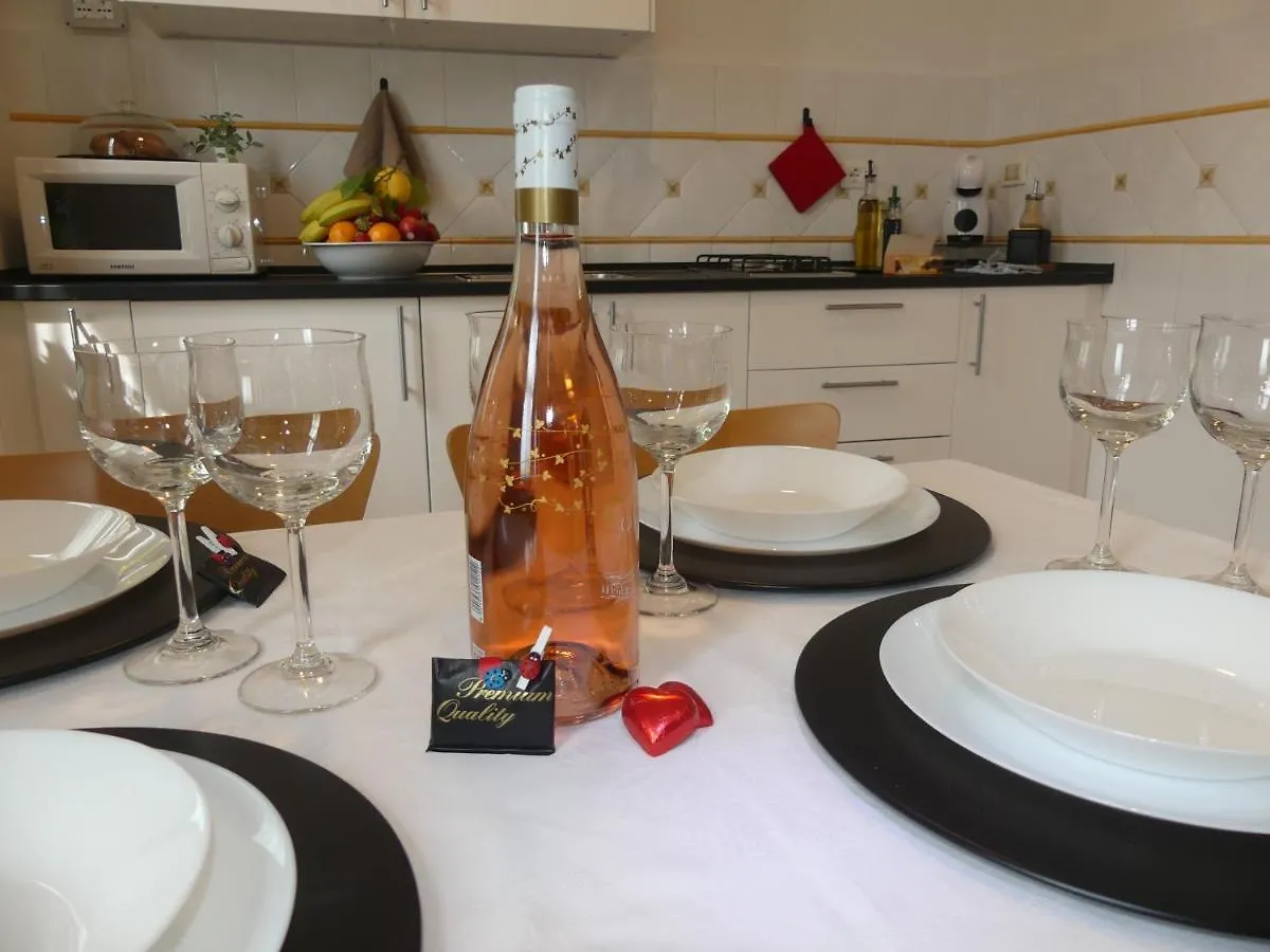 Apartment Villa Lecco Free Wi-Fi, Parking & Bike Service Italy